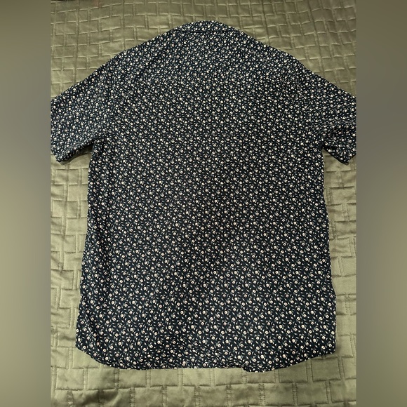 RVCA button down shirt - Picture 2 of 2